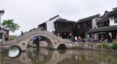 win10视频怎么显示缩略图游戏画面